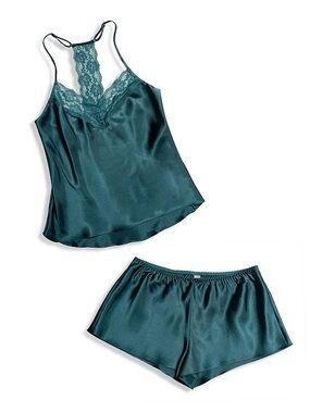 NWOT Medium Lilac+London Pajama Cami and Pajama Shorts Sleep Set
